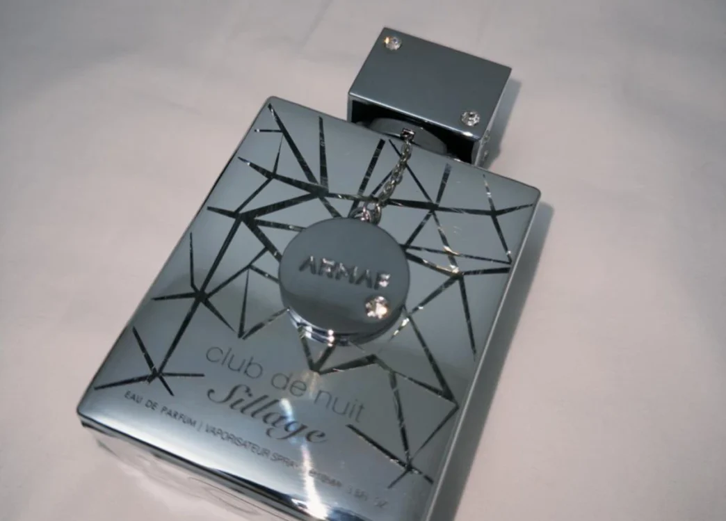 Armaf Club De Nuit Sillage Review