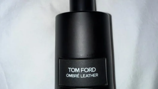Tom Ford Ombre Leather Review