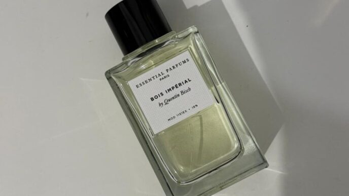 Essential Parfums Bois Imperial Review